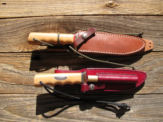 2 Blondes-1 (Small).JPG 2 Blondes-1 (Small).JPG